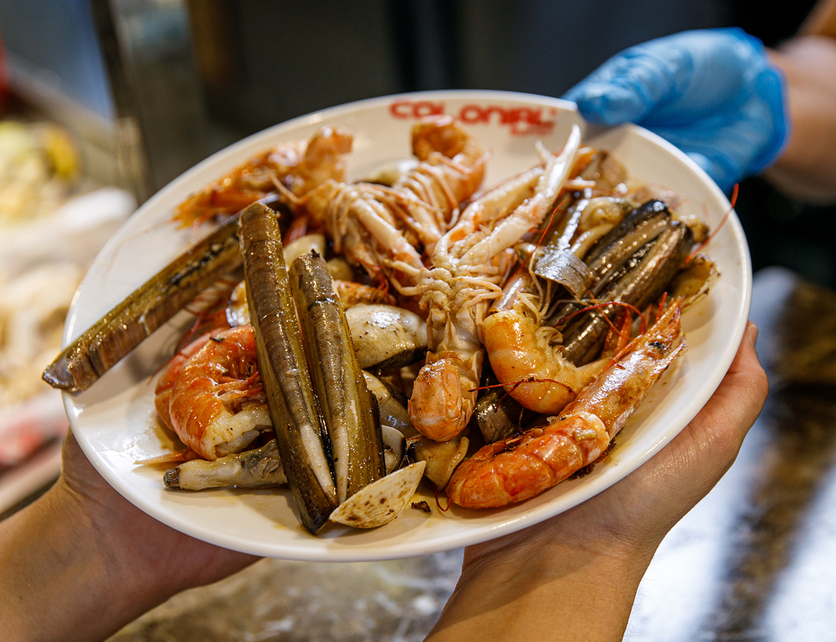 Colonial Buffet | Nuestra carta: pescado y marisco a la plancha